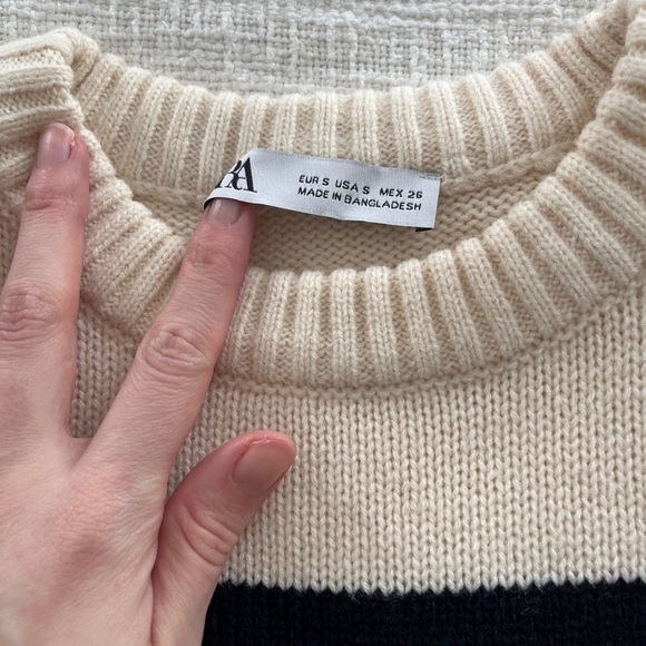 Zara Stripe Sweater - Picture 5 of 5